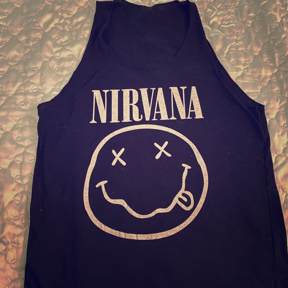 graphic tank